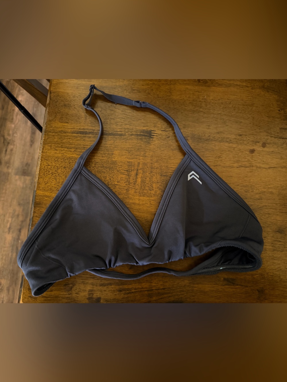 ENHANCELIFT™ SEAMLESS MINIMAL HALTER NECK BRALETTE WITH WHITE LOGO